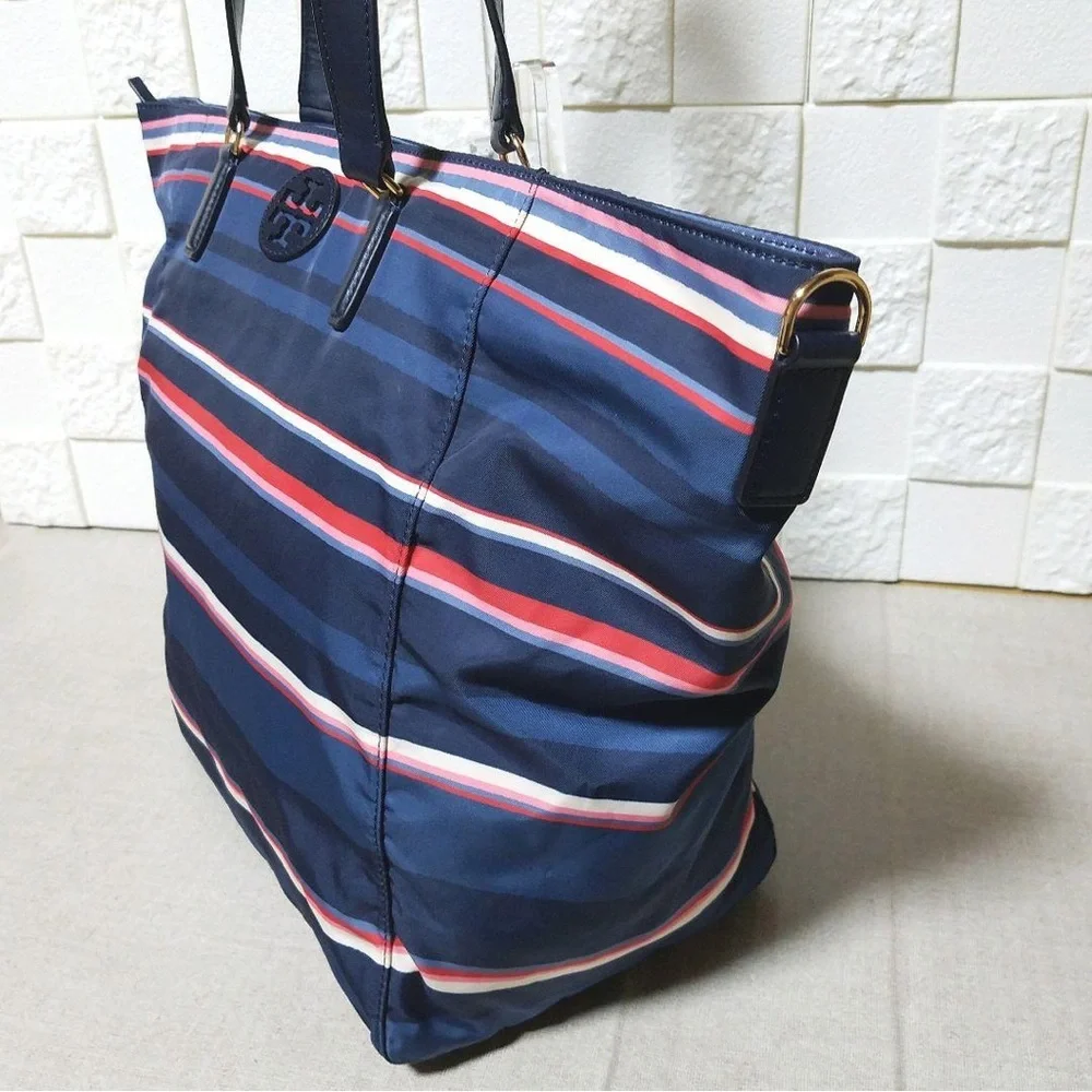 Tory Burch tory burch